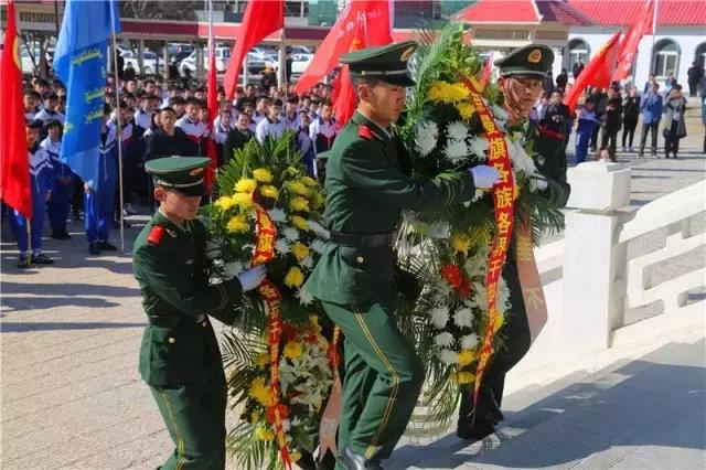 武警禮賓服，展現軍威與禮儀的象征，武警禮賓服，軍威與禮儀的璀璨象征