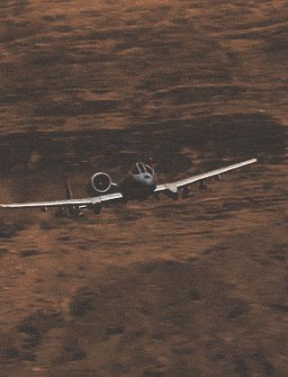 探索A-10攻擊機的壯麗身影，圖片展示與解析，A-10攻擊機壯麗身影揭秘，圖片展示與深度解析