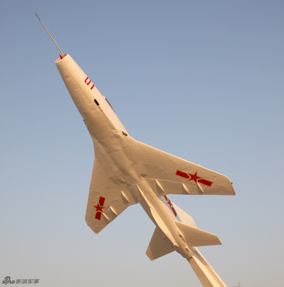 殲-12戰(zhàn)斗機模型制作指南，殲-12戰(zhàn)斗機模型制作詳解指南
