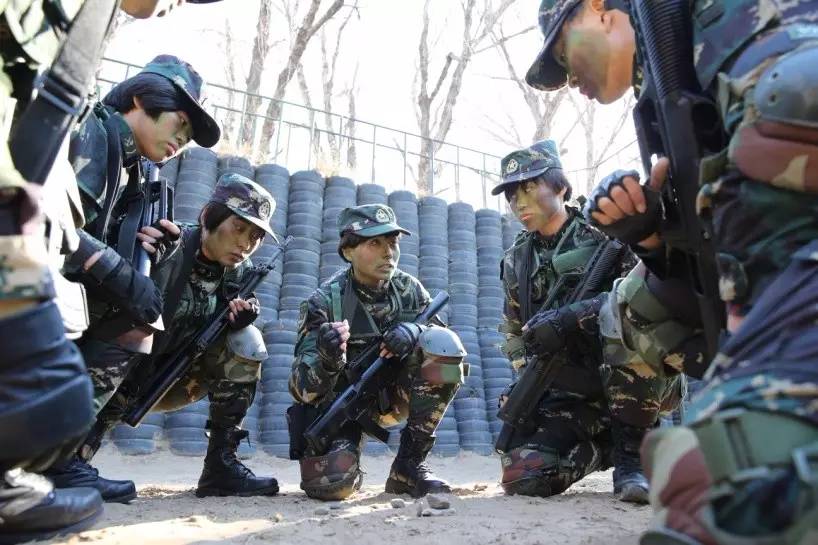 中國女特種兵便衣照片，展現(xiàn)力量與榮耀的瞬間，中國女特種兵便衣瞬間，力量與榮耀的展現(xiàn)