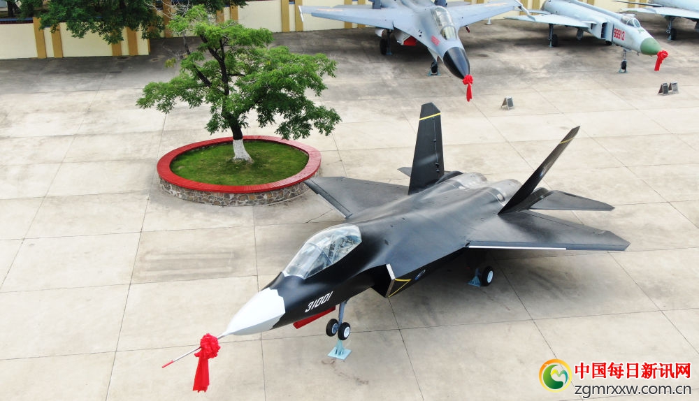 鶻鷹戰(zhàn)斗機(jī)2021年首飛，探索新一代空中力量的里程碑，鶻鷹戰(zhàn)斗機(jī)2021年首飛，新一代空中力量里程碑