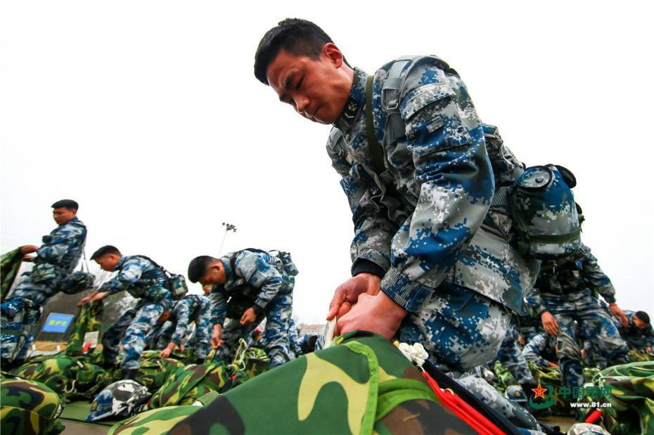 軍旅人生
