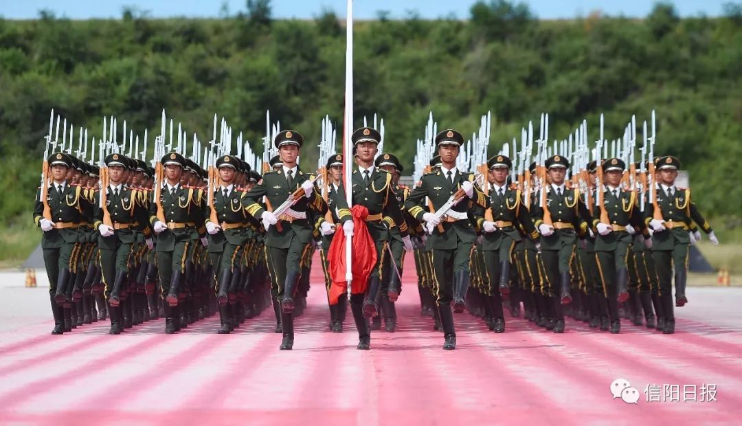 閱兵儀式方陣，榮耀與力量的展現(xiàn)，閱兵儀式方陣，榮耀與力量的輝煌展現(xiàn)