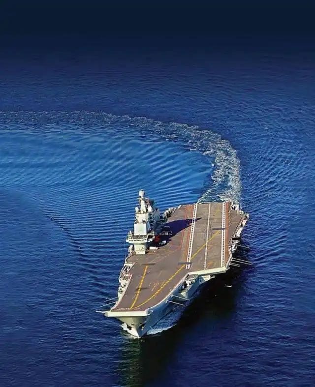山東艦，中國海軍新航母的崛起與挑戰(zhàn)，中國海軍新航母山東艦的崛起與挑戰(zhàn)