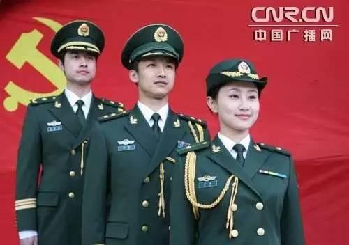 武警士官服裝圖片，歷史、設(shè)計及其象征意義，武警士官服裝，歷史、設(shè)計、象征意義全解析