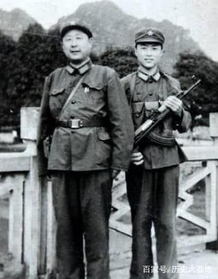 中央首長警衛(wèi)員級別，職責(zé)、等級與重要性，中央首長警衛(wèi)員的職責(zé)、級別與重要性解析