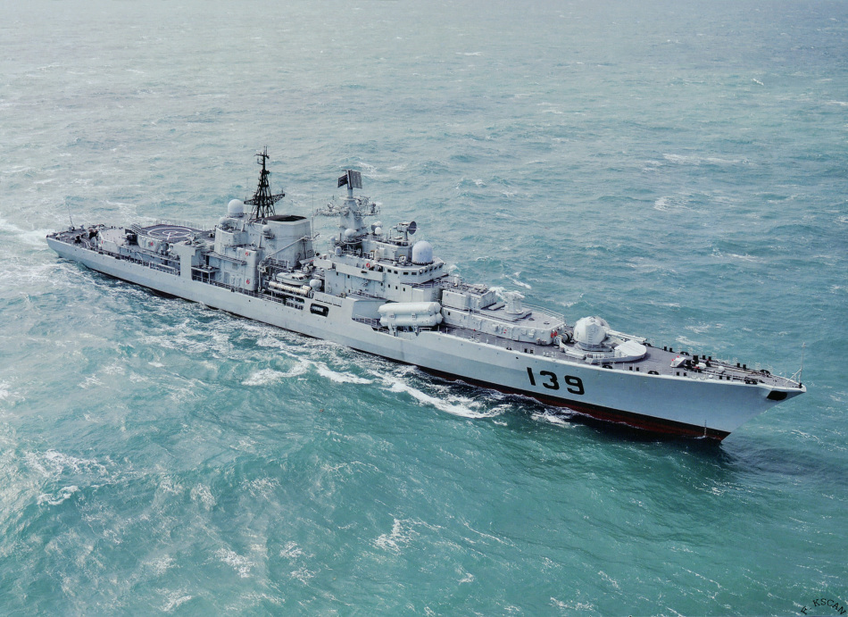 揭秘中國海軍新一代戰(zhàn)艦——139驅(qū)逐艦，揭秘中國海軍新一代戰(zhàn)艦，揭秘中國海軍首艘國產(chǎn)航母艦載機訓(xùn)練艦——揭秘中國海軍新一代戰(zhàn)艦，揭秘中國海軍首艘驅(qū)逐艦139艦亮相！