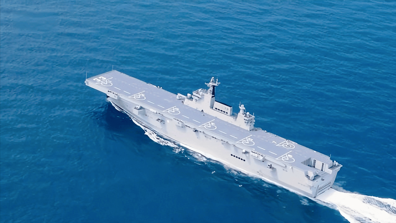 中國新一代6萬噸兩棲攻擊艦，力量與智慧的完美結(jié)合，中國新一代兩棲攻擊艦，力量與智慧的巔峰結(jié)合
