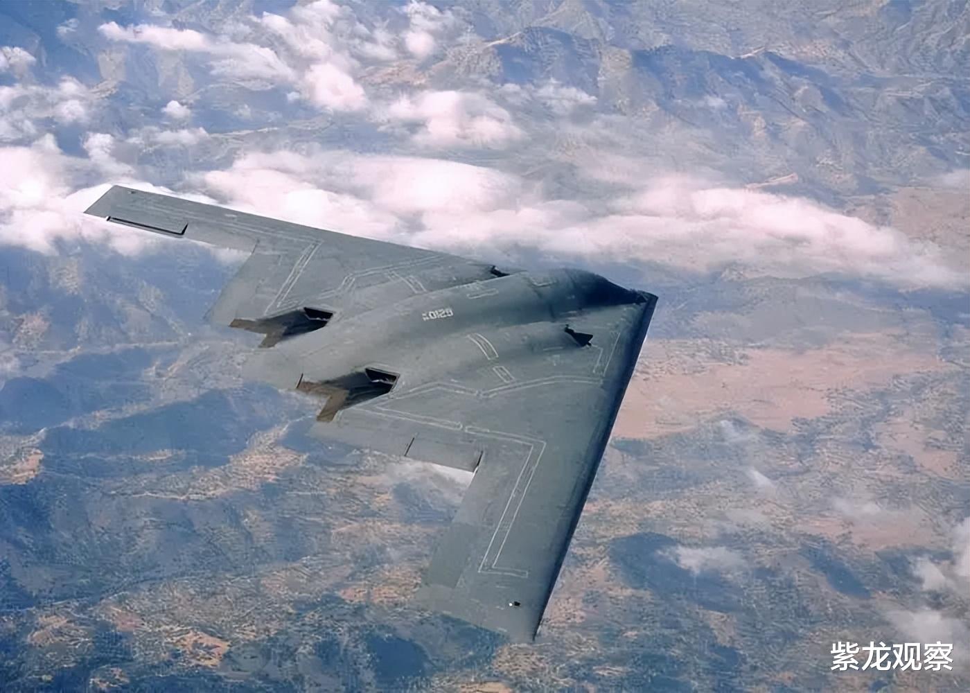 揭秘B-2轟炸機(jī)造價(jià)，數(shù)字背后的航空傳奇，揭秘B-2轟炸機(jī)造價(jià)，航空傳奇背后的數(shù)字解密