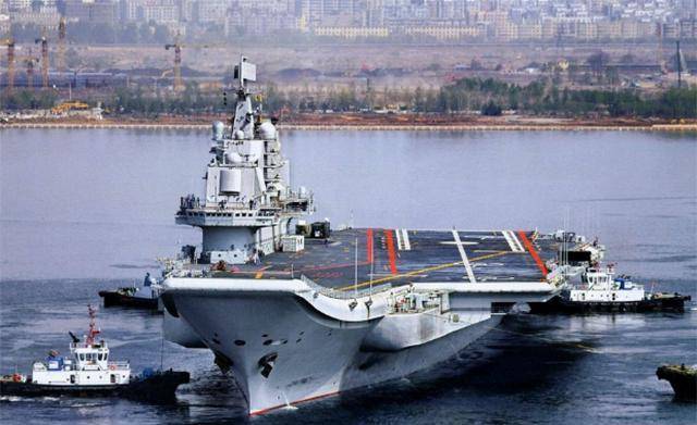 航空母艦，水面艦艇中的核心作戰(zhàn)平臺及其重要性，航空母艦，水面艦艇核心作戰(zhàn)平臺的重要性