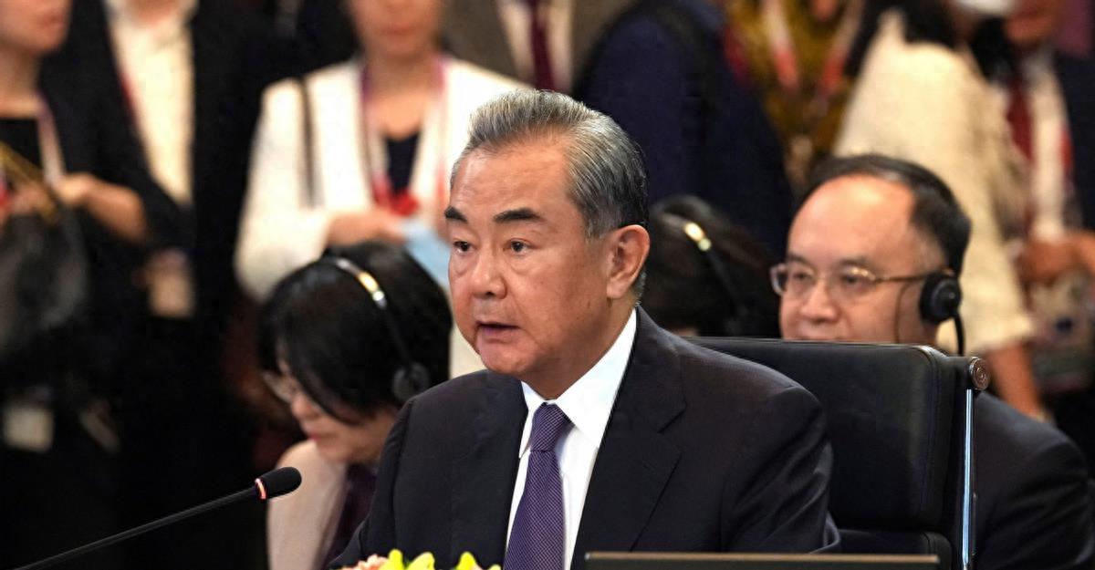 中東局勢下的中國角色與挑戰(zhàn)，中東局勢下的中國角色與挑戰(zhàn)，機遇與挑戰(zhàn)并存