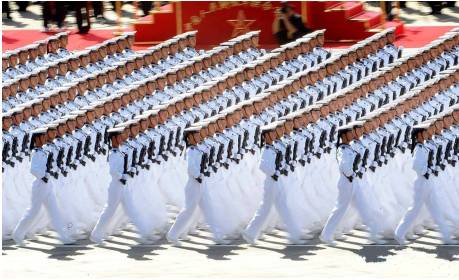 2009年閱兵式中的水兵方隊(duì)，榮耀與力量的展現(xiàn)，2009年閱兵式中的水兵方隊(duì)，榮耀與力量的交匯