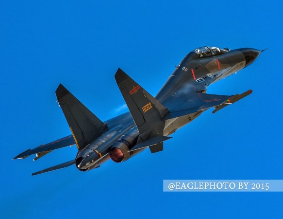 大香蕉游戲殲-11戰(zhàn)斗機(jī)，探索空中霸主之路，大香蕉游戲殲-11戰(zhàn)斗機(jī)，探索成為空中霸主的征程