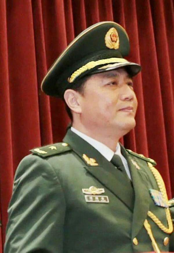 盛建忠晉升少將，榮耀與責(zé)任的升華，盛建忠晉升少將，榮耀與責(zé)任的交匯點