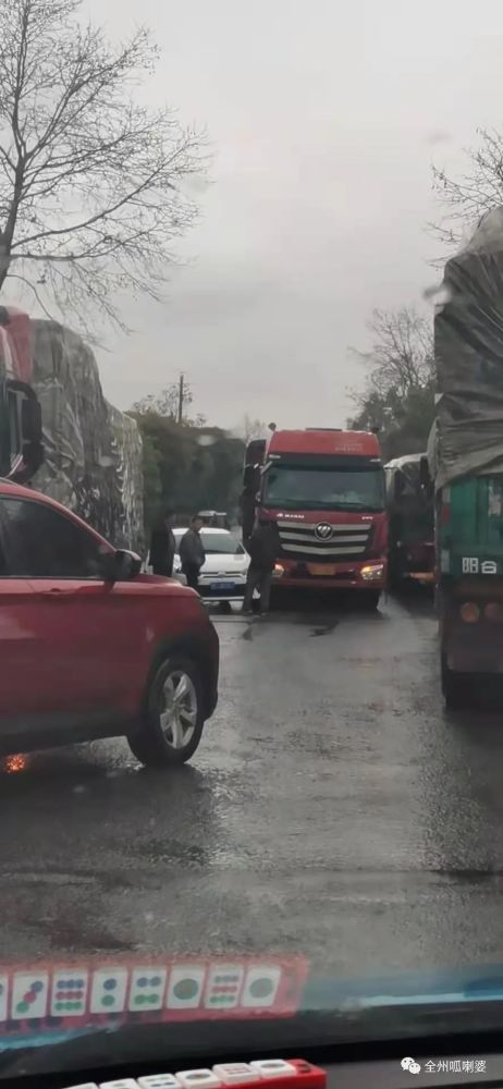 今天剛剛發(fā)生的車禍，深度探究事故背后的原因與反思，今日車禍深度探究，事故原因及反思