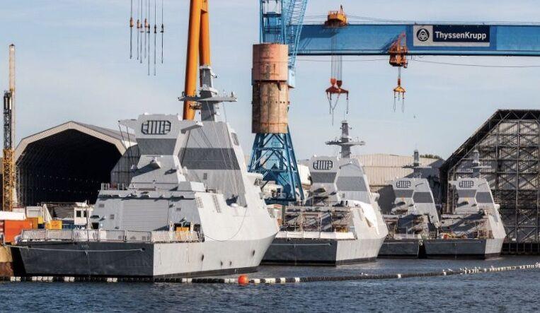 中國(guó)海軍喜提新一代導(dǎo)彈護(hù)衛(wèi)艦，捍衛(wèi)海洋，展現(xiàn)大國(guó)力量，中國(guó)海軍新一代導(dǎo)彈護(hù)衛(wèi)艦亮相，展現(xiàn)大國(guó)海洋捍衛(wèi)力量