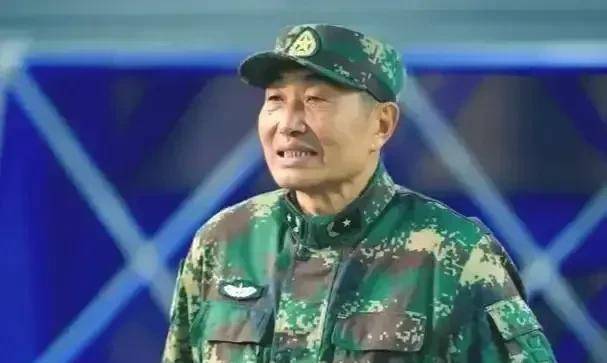 部隊(duì)主持人，連接軍民心聲的獨(dú)特角色，部隊(duì)主持人，軍民心聲的橋梁與紐帶