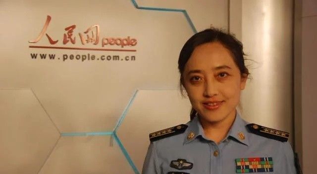 軍事評論專家名單中的女性佼佼者——深度探討軍事領(lǐng)域的杰出貢獻(xiàn)，軍事評論專家中的女性佼佼者，深度解析其在軍事領(lǐng)域的杰出貢獻(xiàn)