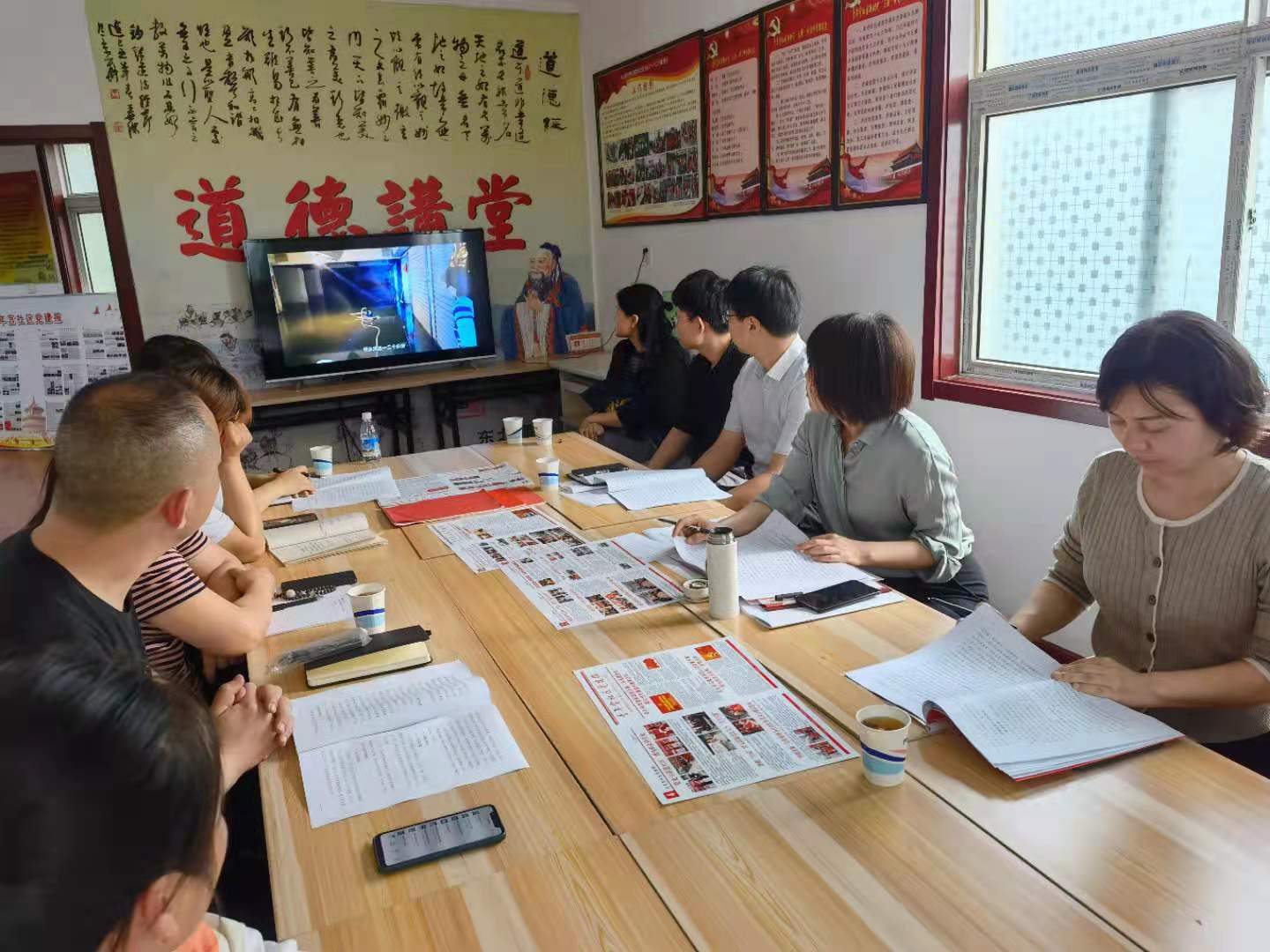 遇見崔小梅，綻放的生命之花，遇見崔小梅，生命之花的絢爛綻放