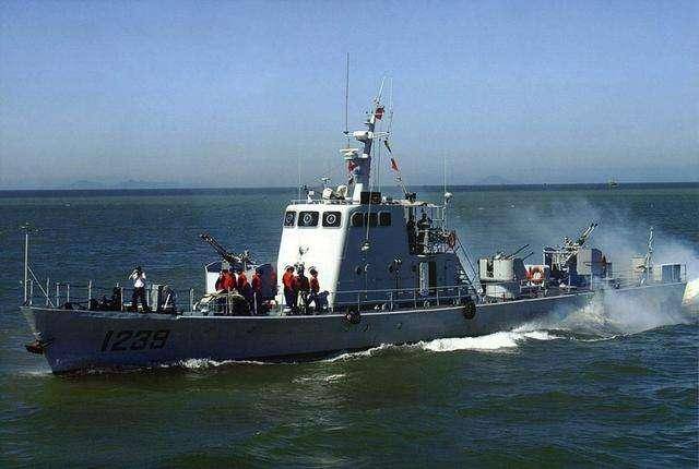 第一代導(dǎo)彈護(hù)衛(wèi)艦，開(kāi)創(chuàng)海軍新時(shí)代的里程碑，第一代導(dǎo)彈護(hù)衛(wèi)艦，海軍新時(shí)代的里程碑