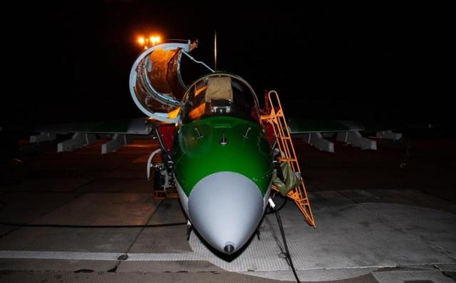 雅克-130教練機(jī)參數(shù)詳解，雅克-130教練機(jī)參數(shù)全面解析