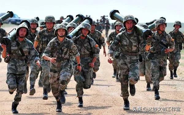 中國人民解放軍軍旗確定時間，歷史記憶與民族精神，中國人民解放軍軍旗確定時間，歷史記憶與民族精神的象征