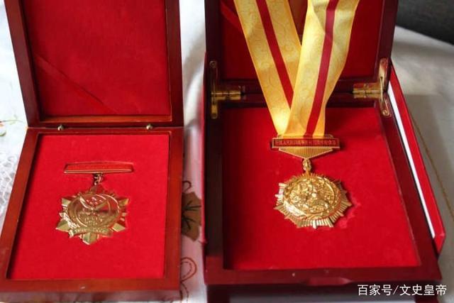 一等功榮譽背后的價值變遷，為何現(xiàn)在一等功不再值錢？，一等功榮譽背后的價值變遷，時代變遷下的榮譽貶值現(xiàn)象探討