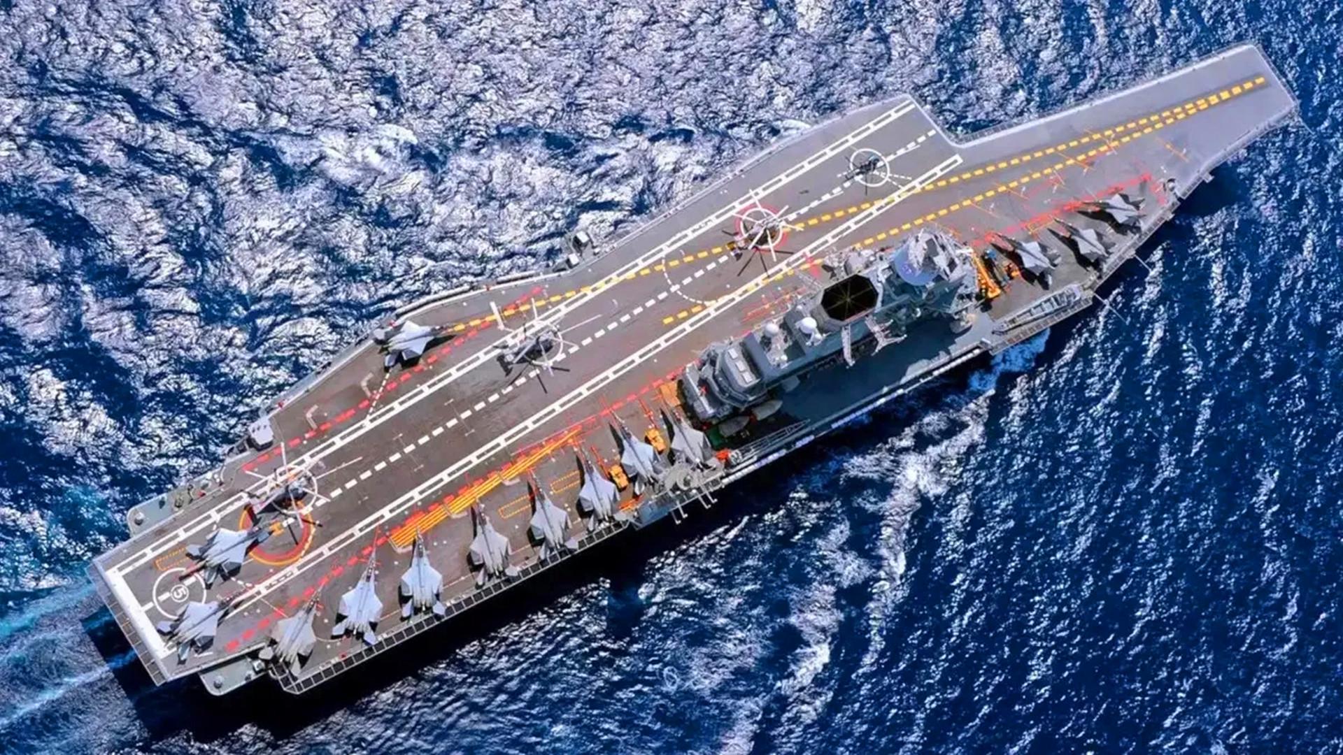 遼寧艦航母編隊(duì)隊(duì)形，中國海軍力量的新紀(jì)元，遼寧艦航母編隊(duì)隊(duì)形，開啟中國海軍新紀(jì)元的力量展示