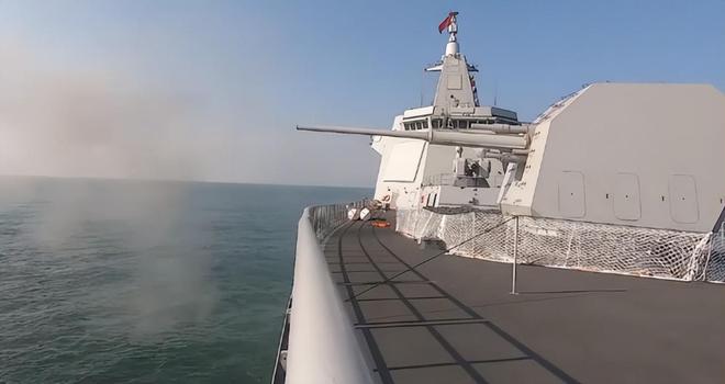 東海艦隊(duì)155艦艦長(zhǎng)，英勇無畏的航海英雄，東海艦隊(duì)155艦艦長(zhǎng)，英勇航海英雄之旅