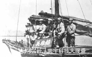 海南島戰(zhàn)役后合影，英勇的瞬間與歷史的見(jiàn)證，海南島戰(zhàn)役后的英勇瞬間與歷史見(jiàn)證，合影留念的珍貴歷史時(shí)刻