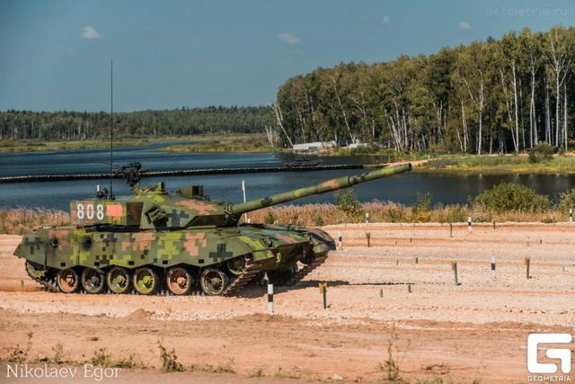 T72與96A，兩種坦克的對(duì)比與探討，T72與96A坦克對(duì)比，深度探討兩種坦克的差異與特點(diǎn)