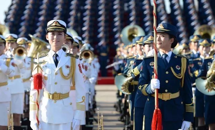 中國人民解放軍儀仗隊女兵海軍圖片，榮耀與力量的象征，中國人民解放軍儀仗隊女兵海軍圖片，榮耀與力量的展現(xiàn)