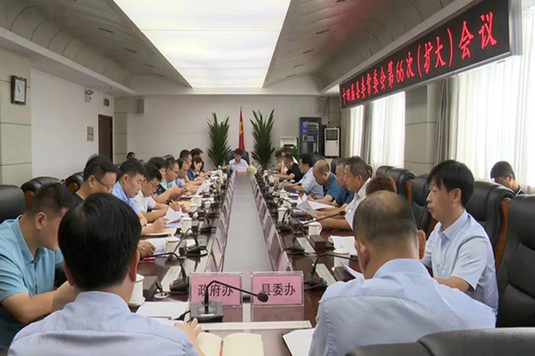 軍事評論家李亞強，軍事領(lǐng)域的卓越觀察者，軍事評論家李亞強，軍事領(lǐng)域的獨到觀察者