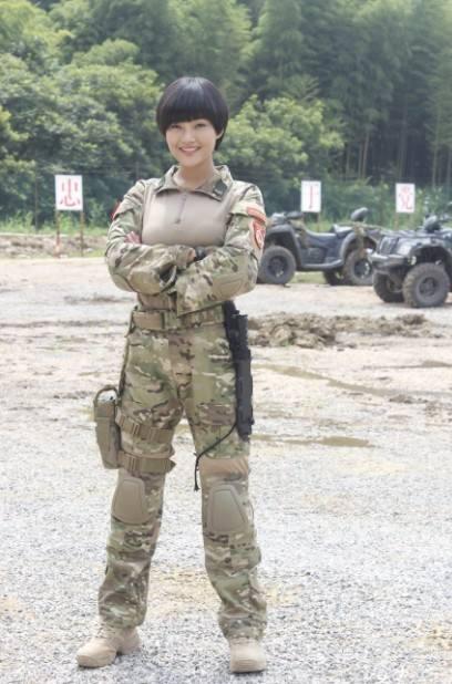 真實(shí)的女特種兵，榮耀與犧牲的交織，真實(shí)女特種兵，榮耀與犧牲的輝映之路