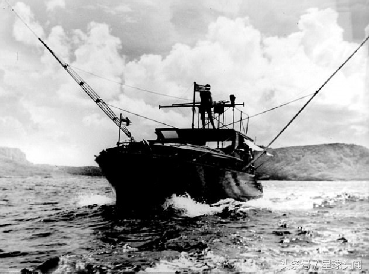 軍船，護(hù)衛(wèi)海洋，展現(xiàn)國家力量，軍船，護(hù)衛(wèi)海洋之盾，彰顯國家力量