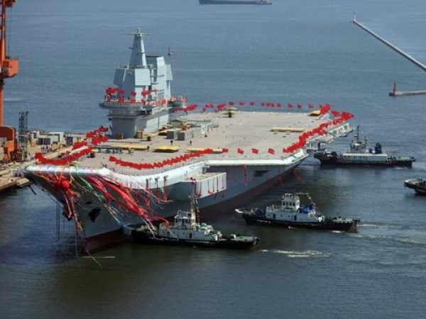 山東艦下水六年未見出海，期待與挑戰(zhàn)并存，山東艦下水六年靜待出海，期待與挑戰(zhàn)同行