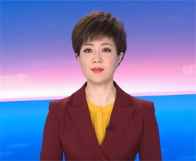 王月，軍事報道中的璀璨星辰，王月，軍事報道中的閃耀之星