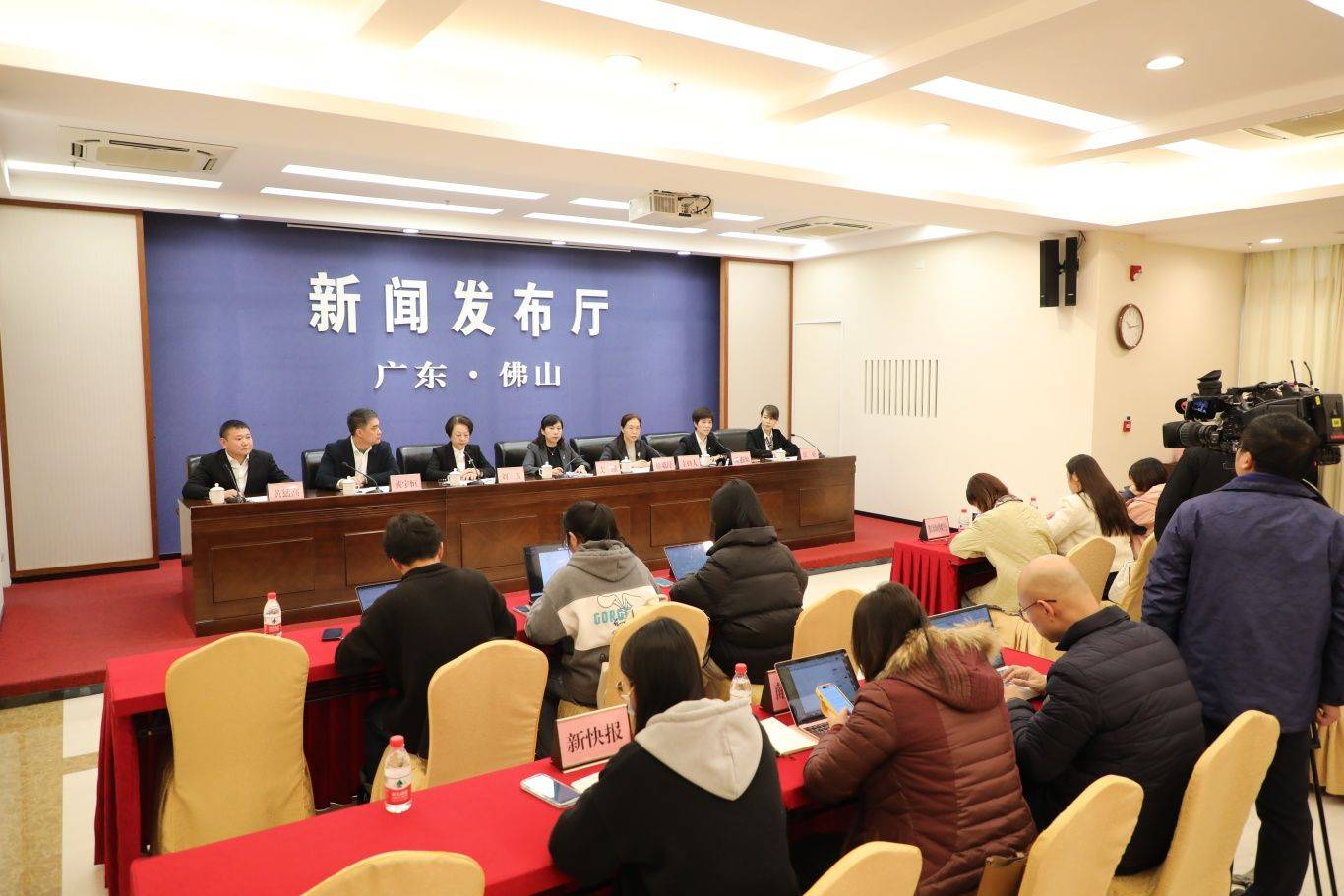 新聞發(fā)布會(huì)觀后感，深度洞察媒體時(shí)代的傳播力量，媒體時(shí)代傳播力量的深度洞察，新聞發(fā)布會(huì)觀后感