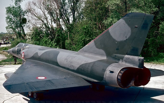 F111戰(zhàn)術(shù)轟炸機，冷戰(zhàn)時代的空中霸主，冷戰(zhàn)時代的空中霸主，F(xiàn)111戰(zhàn)術(shù)轟炸機