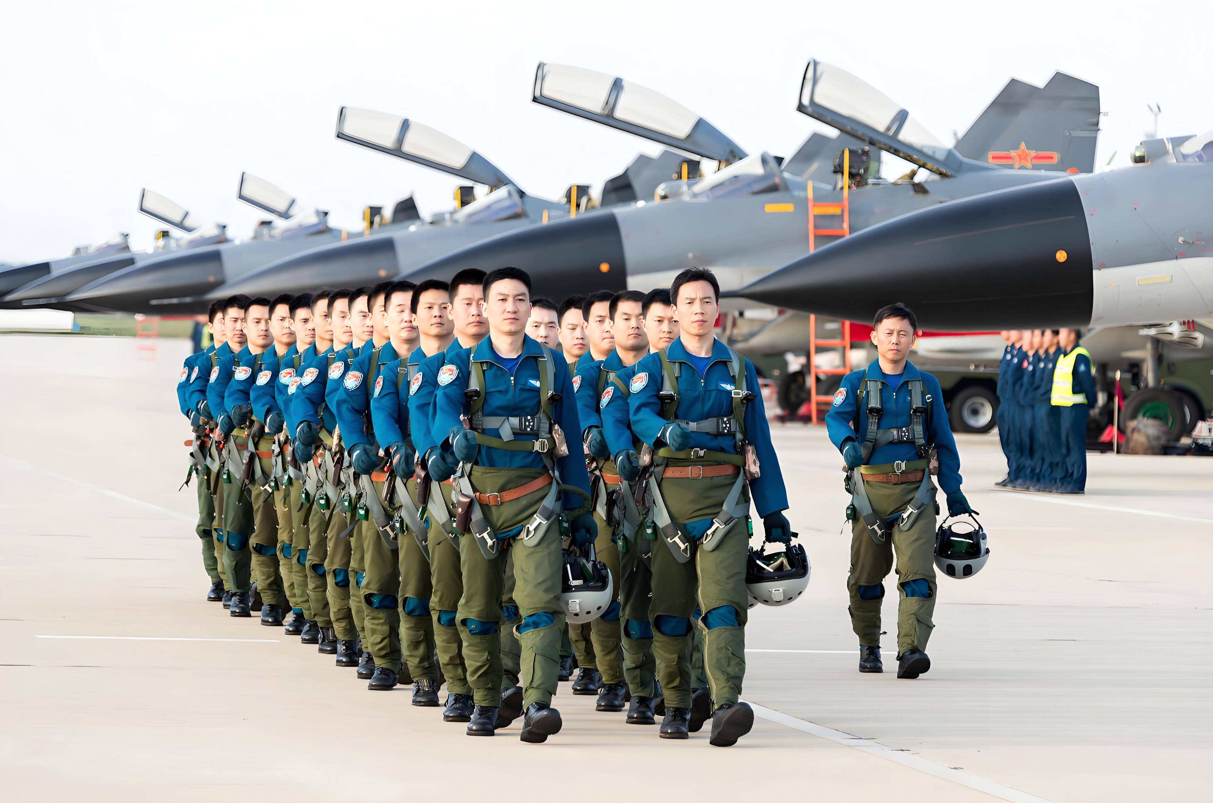 中國(guó)解放軍空軍，捍衛(wèi)藍(lán)天，保衛(wèi)家園，中國(guó)空軍，捍衛(wèi)藍(lán)天，保衛(wèi)家園安全