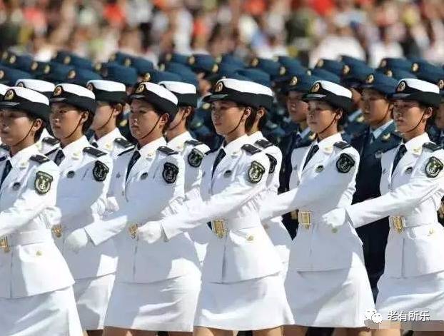 閱兵最漂亮的中國女兵圖片，榮耀與力量的展現(xiàn)，閱兵中的中國女兵風(fēng)采，榮耀與力量的展現(xiàn)