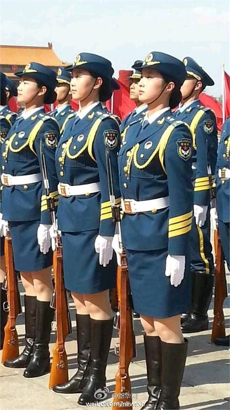 中國女兵標(biāo)準(zhǔn)，新時(shí)代下的巾幗英雄形象，新時(shí)代巾幗英雄，中國女兵的標(biāo)準(zhǔn)與形象