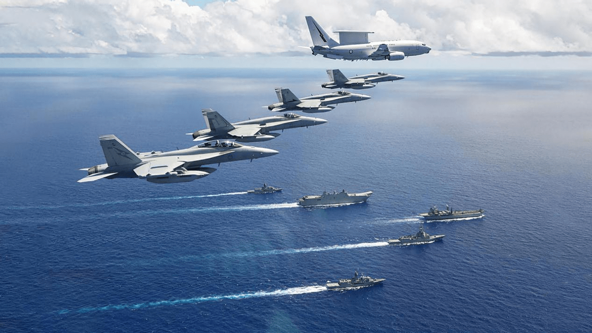 國(guó)防軍事，全面解析其內(nèi)涵與要素，國(guó)防軍事，內(nèi)涵與要素全面解析