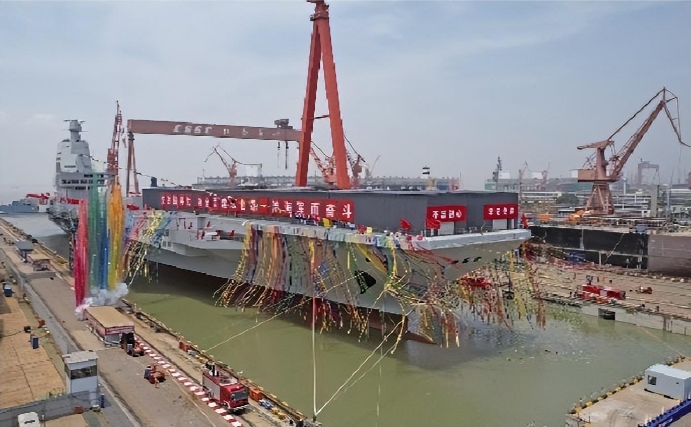 我國第一艘航母艦，歷史與未來的交匯點，我國首艘航母艦，歷史與未來的交匯樞紐