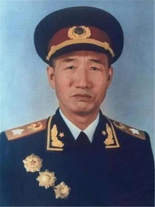 十大元帥，沙場征戰(zhàn)，誰與誰共鑄輝煌，十大元帥沙場征戰(zhàn)，輝煌共鑄的戰(zhàn)役歷程