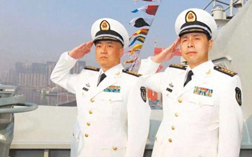 張崢的軍銜，榮耀與責(zé)任的象征，張崢的軍銜，榮耀與責(zé)任的標(biāo)志