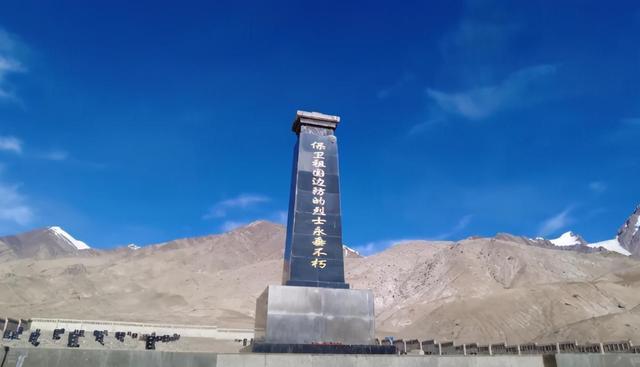 祁寶發(fā)軍銜，榮耀與責(zé)任的象征，祁寶發(fā)的軍銜，榮耀與責(zé)任的標(biāo)志