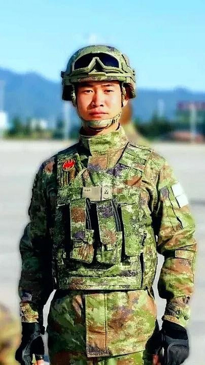 星空迷彩作訓服與百度百科，探索軍事服飾與知識的交匯點，軍事服飾與知識的交匯點，星空迷彩作訓服與百度百科的探索
