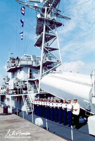 中國(guó)海軍艦艇512艦，捍衛(wèi)海洋，展示大國(guó)力量，中國(guó)海軍艦艇512艦，捍衛(wèi)海洋，彰顯大國(guó)力量