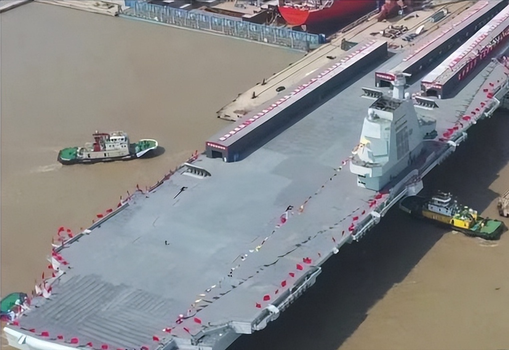 福建艦下水時(shí)間揭秘，中國(guó)海軍建設(shè)的嶄新里程碑，福建艦下水時(shí)間揭曉，中國(guó)海軍建設(shè)邁入嶄新里程碑